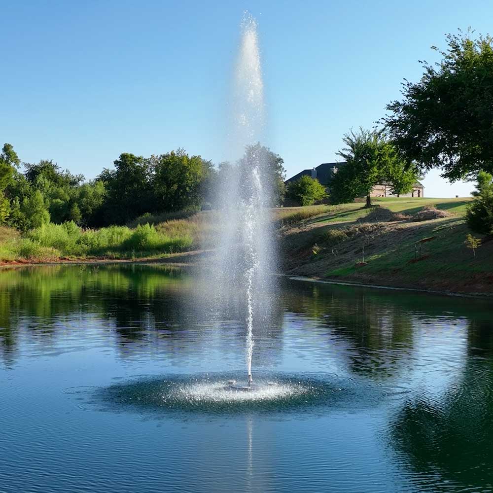 Stainless Steel Pro Series 1 HP Floating Fountain